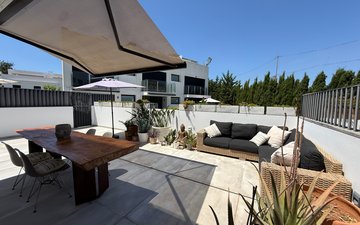 Property slide 17