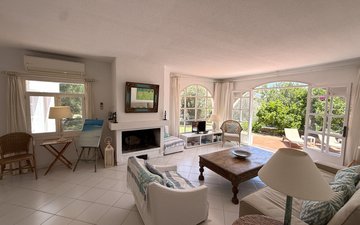 Property slide 17