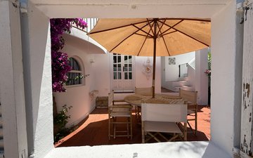 Property slide 43