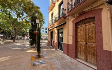 Property slide 25