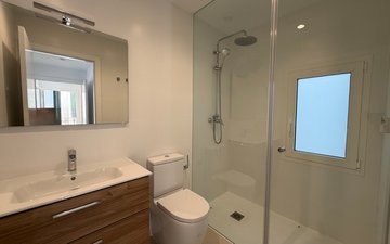 Property slide 22