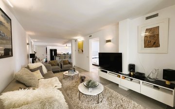 Property slide 17