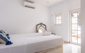Property slide 24
