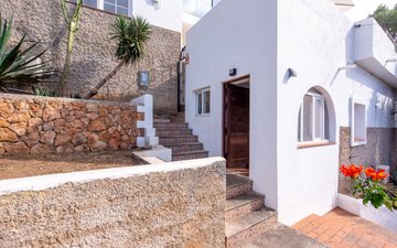 Property slide 39