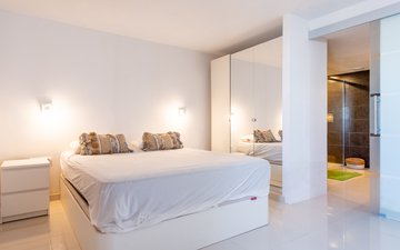 Property slide 22