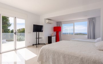 Property slide 17