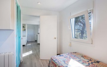 Property slide 30