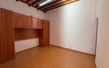 Property slide 11