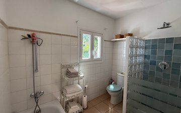 Property slide 34