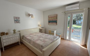 Property slide 39