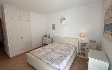 Property slide 40