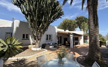 Property slide 16