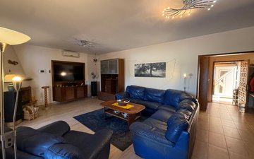 Property slide 17