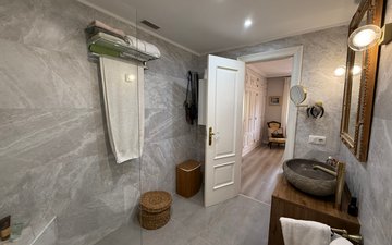 Property slide 28