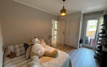 Property slide 31