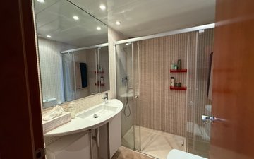 Property slide 25