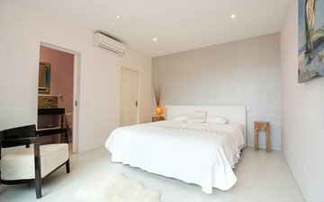 Property slide 34