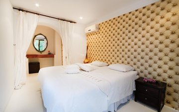 Property slide 31