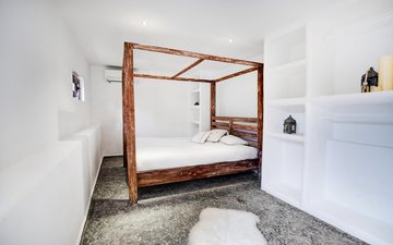 Property slide 39