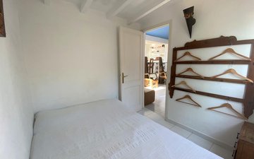 Property slide 17