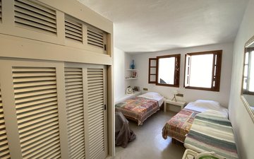 Property slide 23
