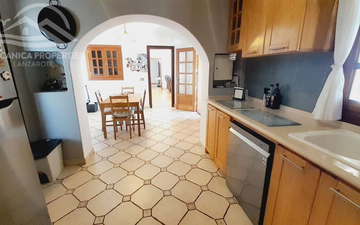 Property slide 22