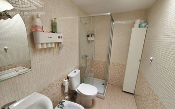 Property slide 10