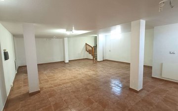 Property slide 28