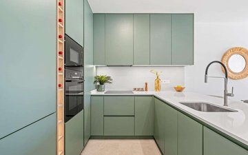 Property slide 51
