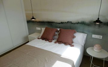 Property slide 32