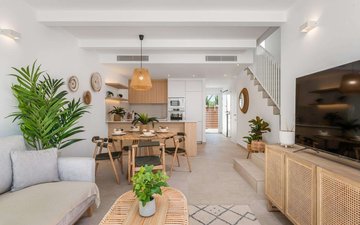 Property slide 25