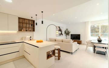 Property slide 44