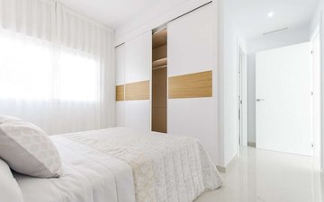 Property slide 32