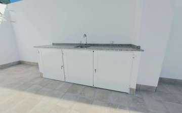 Property slide 31