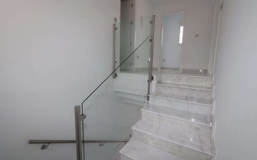 Property slide 22