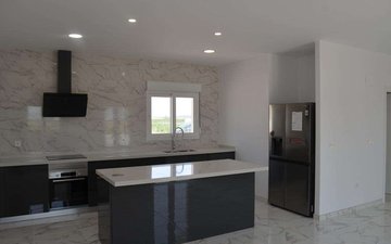 Property slide 17