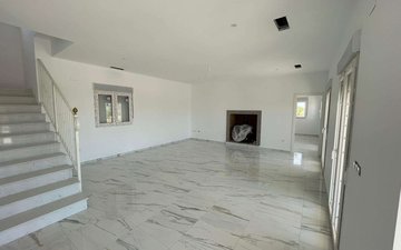 Property slide 5