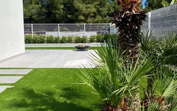 Property slide 16