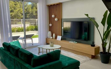 Property slide 19