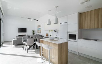 Property slide 16