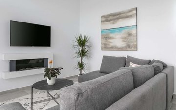 Property slide 17
