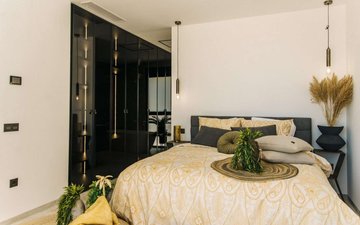 Property slide 24