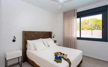 Property slide 18