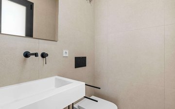 Property slide 28