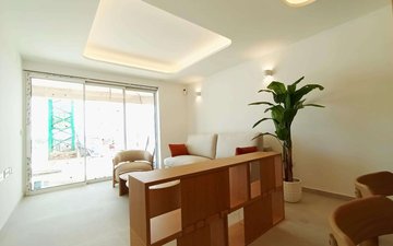 Property slide 23