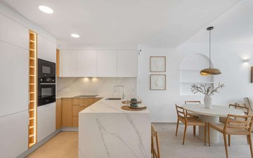 Property slide 38