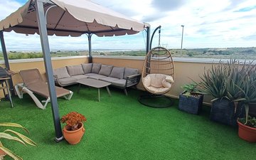 Property slide 24