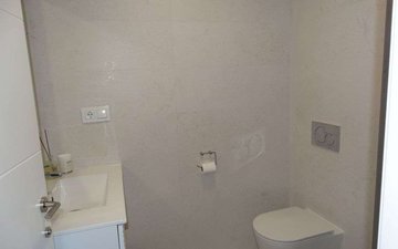 Property slide 25