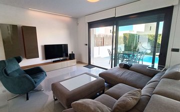 Property slide 5