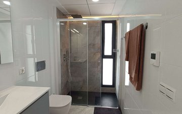 Property slide 20